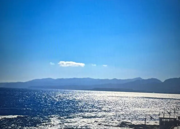 Sea Waves Hersónissos